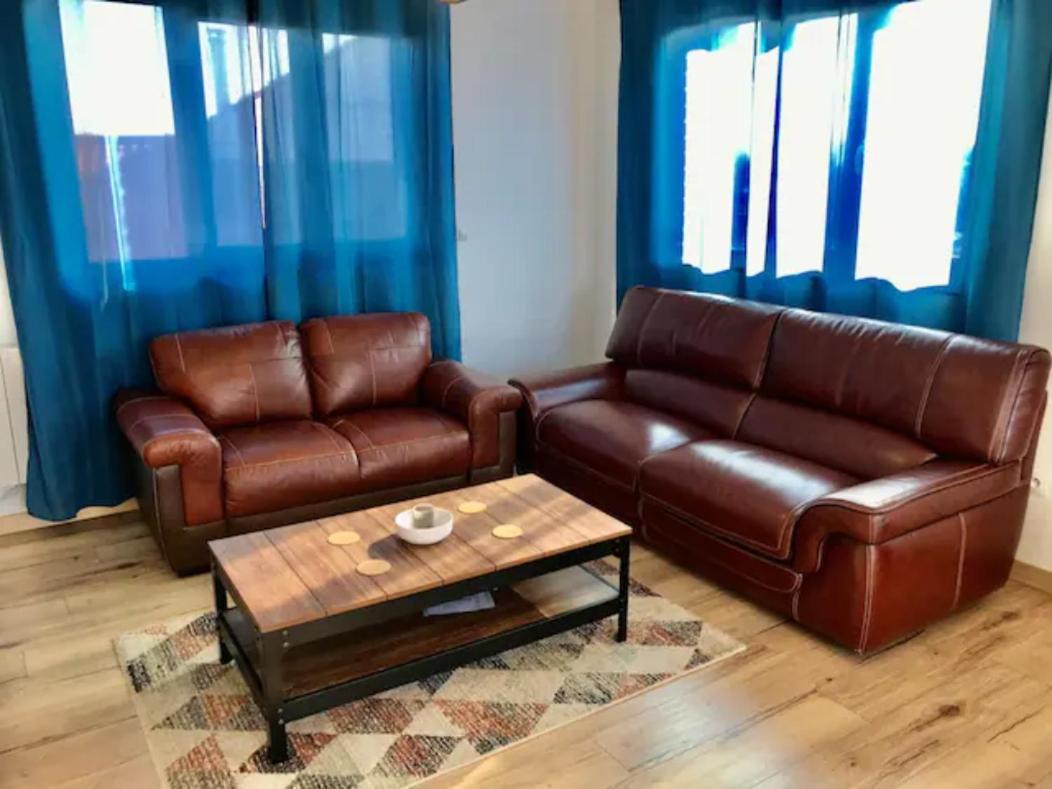 Duplex Agreable Et Spacieux 3 Chb Dont 1 Communicante Vendeville Exterior foto